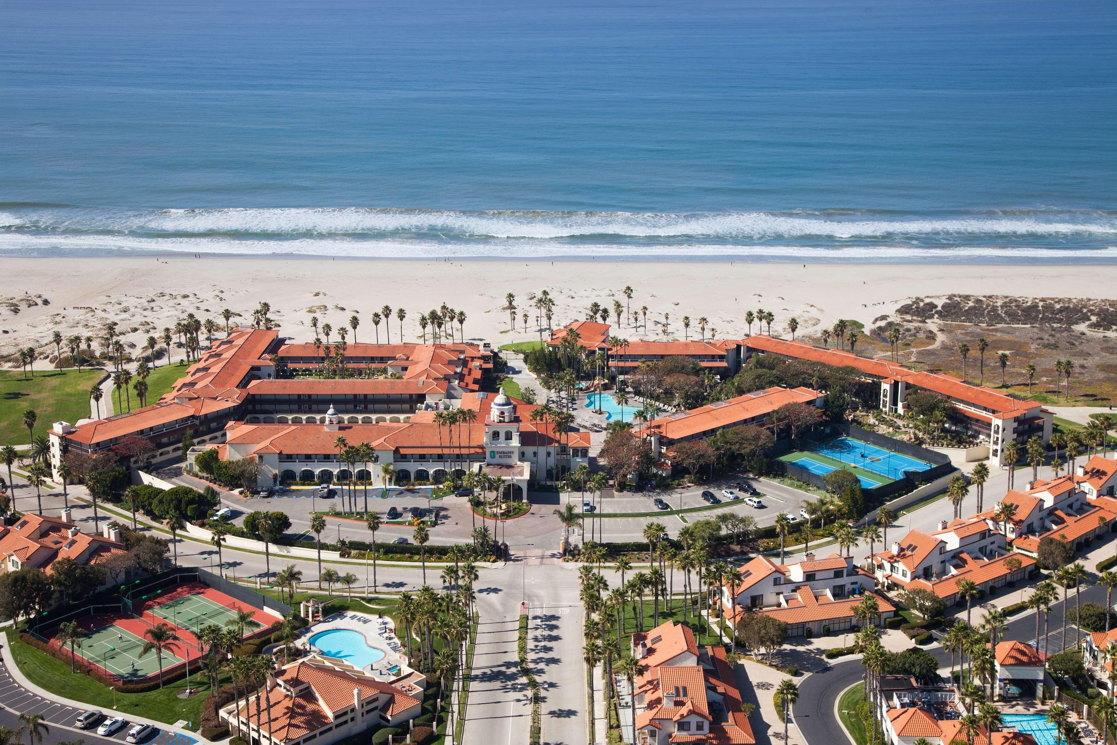 Zachari Dunes On Mandalay Beach, Curio Collection By Hilton Oxnard Exterior photo