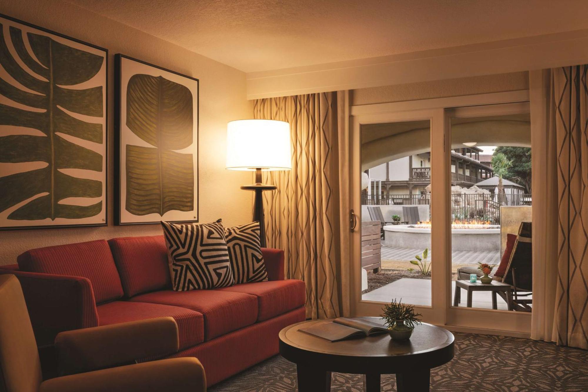 Zachari Dunes On Mandalay Beach, Curio Collection By Hilton Oxnard Exterior photo