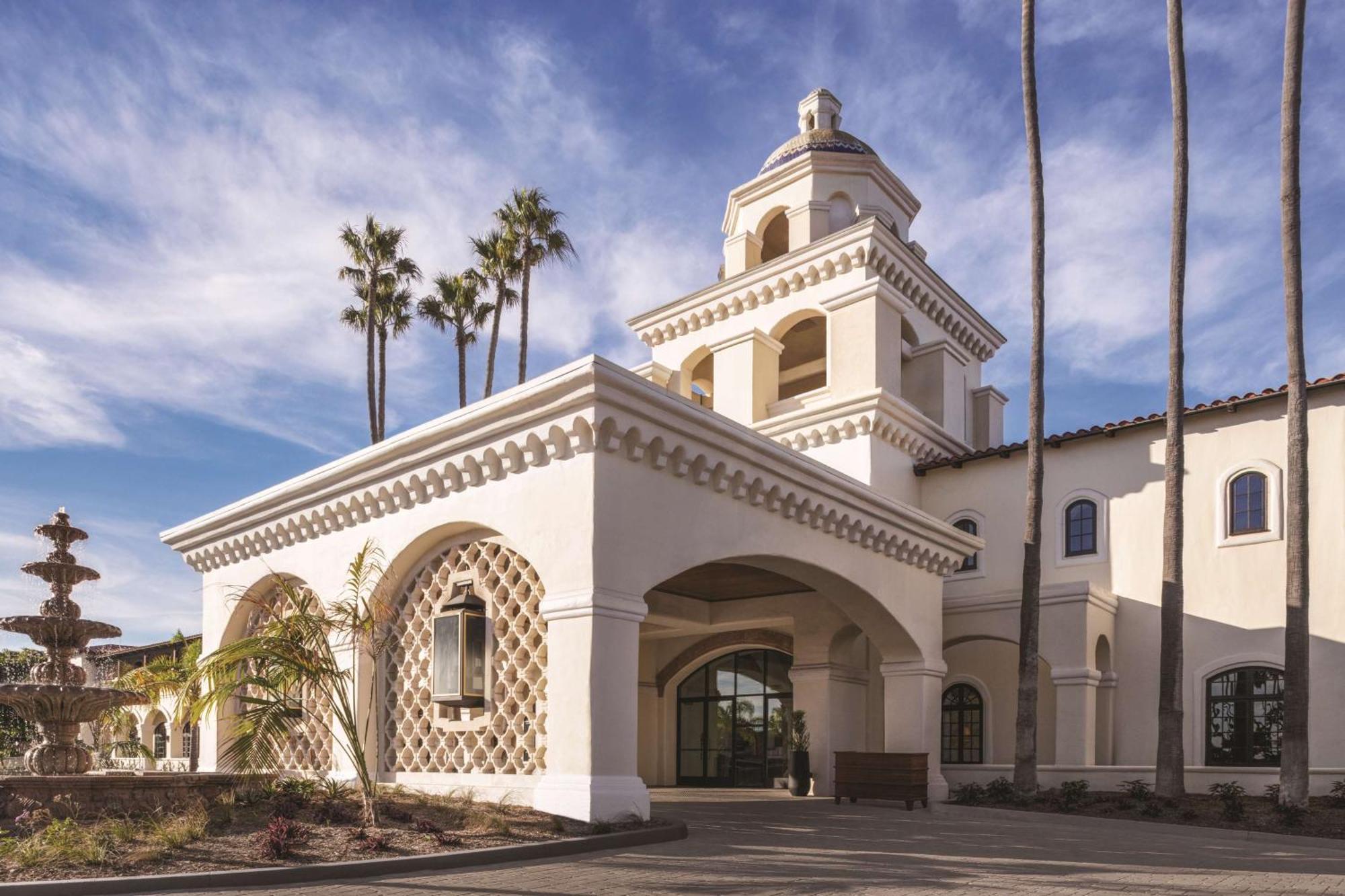 Zachari Dunes On Mandalay Beach, Curio Collection By Hilton Oxnard Exterior photo